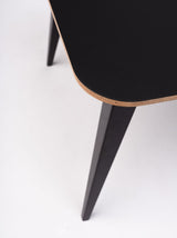 Table Bob 180cm Noir — Hêtre teinté & Fenix