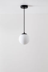 Suspension Uvol Noir - packshot