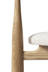 Chaise Bukowski — Oak w. Nevotex Barnum Lana 24