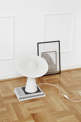 Lampe de table en céramique — Solaire