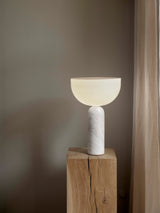 Lampe de table Kizu — White Marble w. White Acrylic