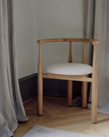 Chaise Bukowski — Oak w. Nevotex Barnum Lana 24