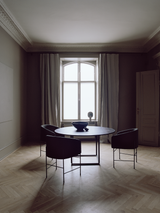 Table de diner Florence — Black Marquina Marble w. Black Frame