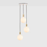 Suspension Triple Pendant Sphere IV Blanc — Laiton