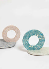 Plateau Otto en céramique recyclée — Vert/Gris