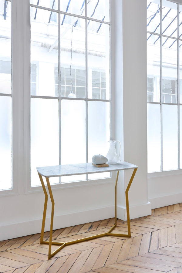 Console Star en marbre blanc — Doré