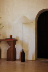 Lampadaire KENSINGTON, Laiton antique et lin