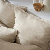 Taie d'oreiller LOUISE beige - ambiance