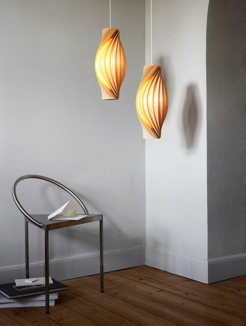 Suspension No.111 19 x 43 cm Birch — Nature