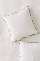 Housse de coussin MARROW Black and White - packshot