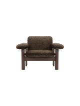 Fauteuil Brasilia dossier bas, chêne teinté foncé, peau de mouton Sheepskin Root