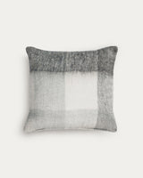 Housse de coussin Catarina carreaux blanc et gris 45x45 Kave Home - vue principale