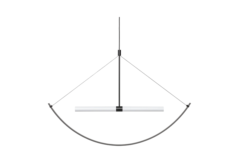 Suspension Aru triangle — Noir