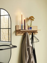 Portemanteau en bois Space - mise en scène