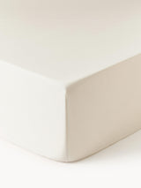 Drap-housse satin coton Premium beige clair Westwing 180x200 - vue principale