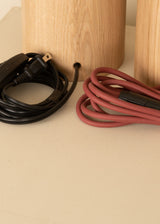 Lampe de table PEONA — Chêne