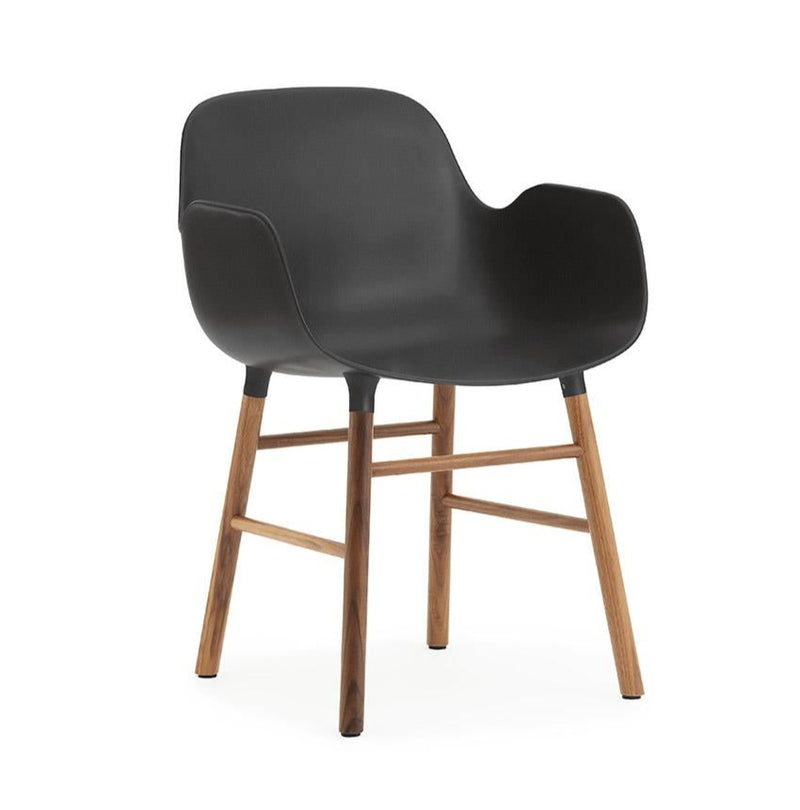 Chaise avec accoudoirs Form Walnut — Black
