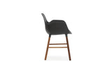 Chaise avec accoudoirs Form Walnut — Black