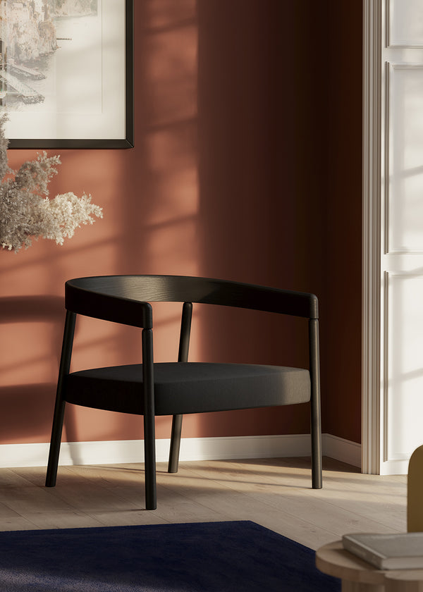 Fauteuil Nua — Frêne noir & Tissu Acet