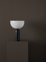 Lampe de table Kizu — Black Marble w. White Acrylic
