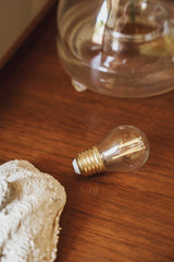Ampoule sphérique à filament E27 — Dimmable