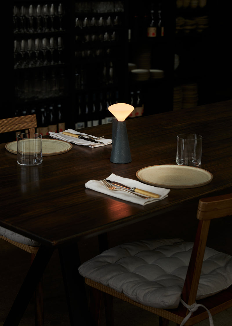Lampe portable Mantle — Noir