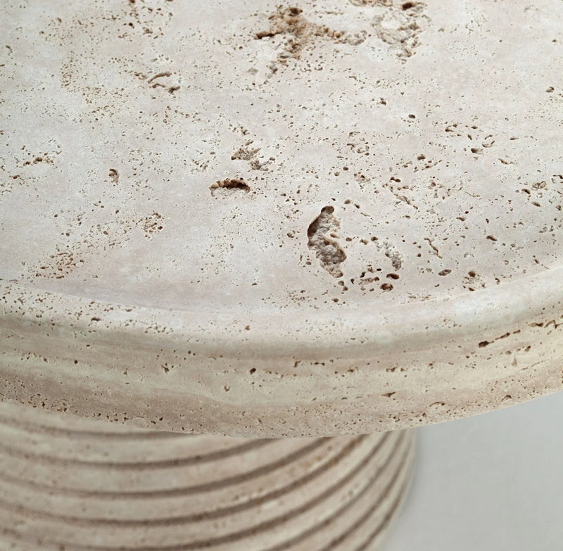 Table de diner Poppy — travertino