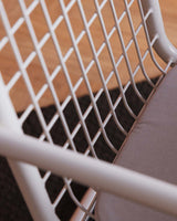 Chaise à accoudoirs Biaritz blanc egg white