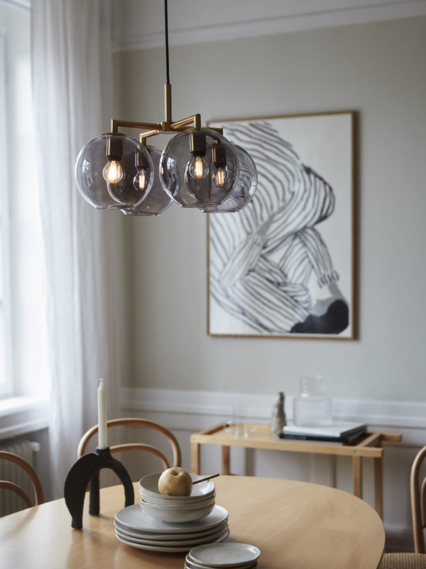 Suspension Ture — Laiton
