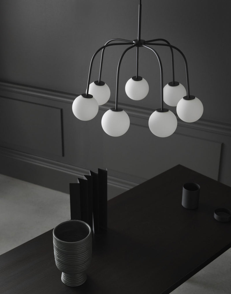 Suspension Waterfall — Noir