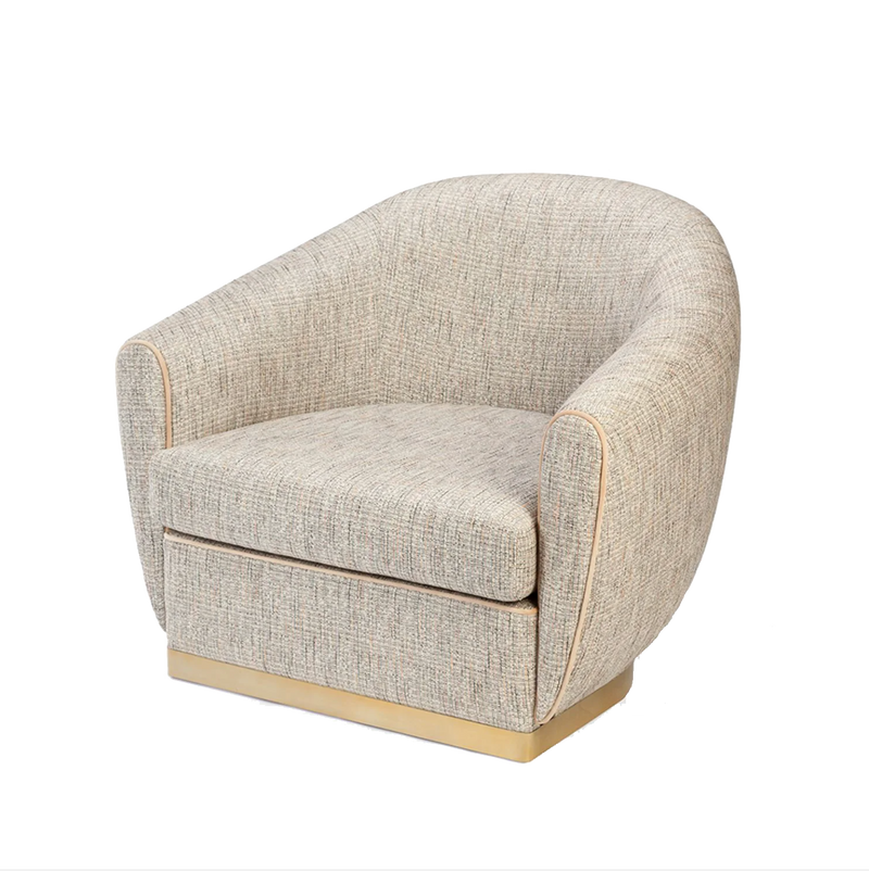 Fauteuil Grace — alston flamingo, paris champagne piping, polished brass base