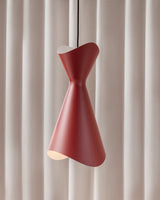 Suspension Ninotchka — Rouge