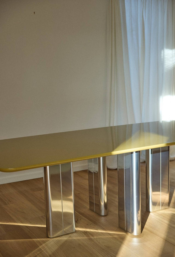 Table à manger CHRYSOLINE