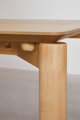 Table MUNDEN