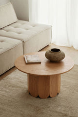Table basse ronde Ø80 cm en bois Vinesey - en situation salon
