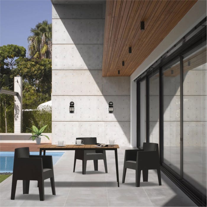 Chaise Toy — Black