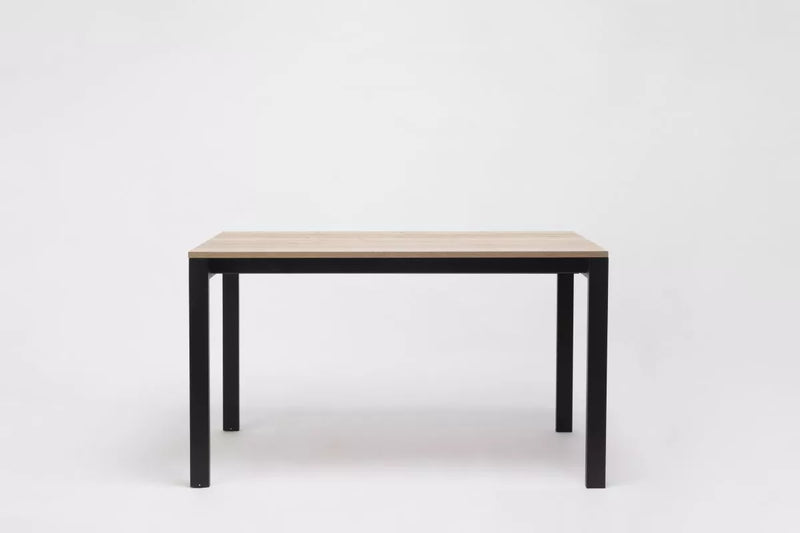 Table Punto à rallonge 100x100cm Noir — Hêtre teinté