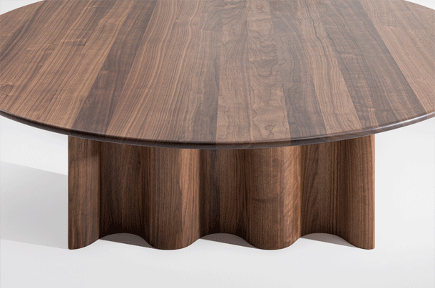 Table basse Curtain Couch (ronde) — Noyer américain