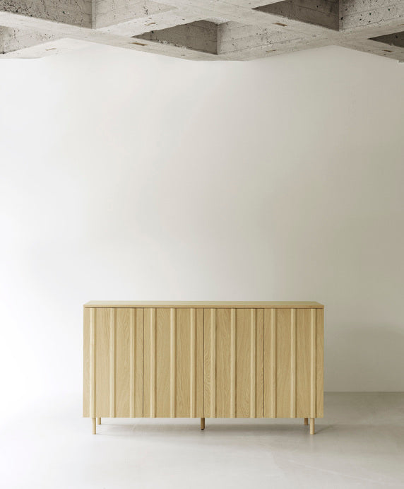 Buffet Rib — Oak