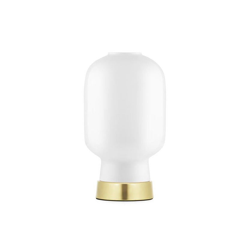 Lampe de table AMP en laiton — Blanc/Laiton