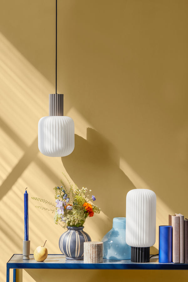 Lampe de table Lolly (grande) — Blanc/Sable