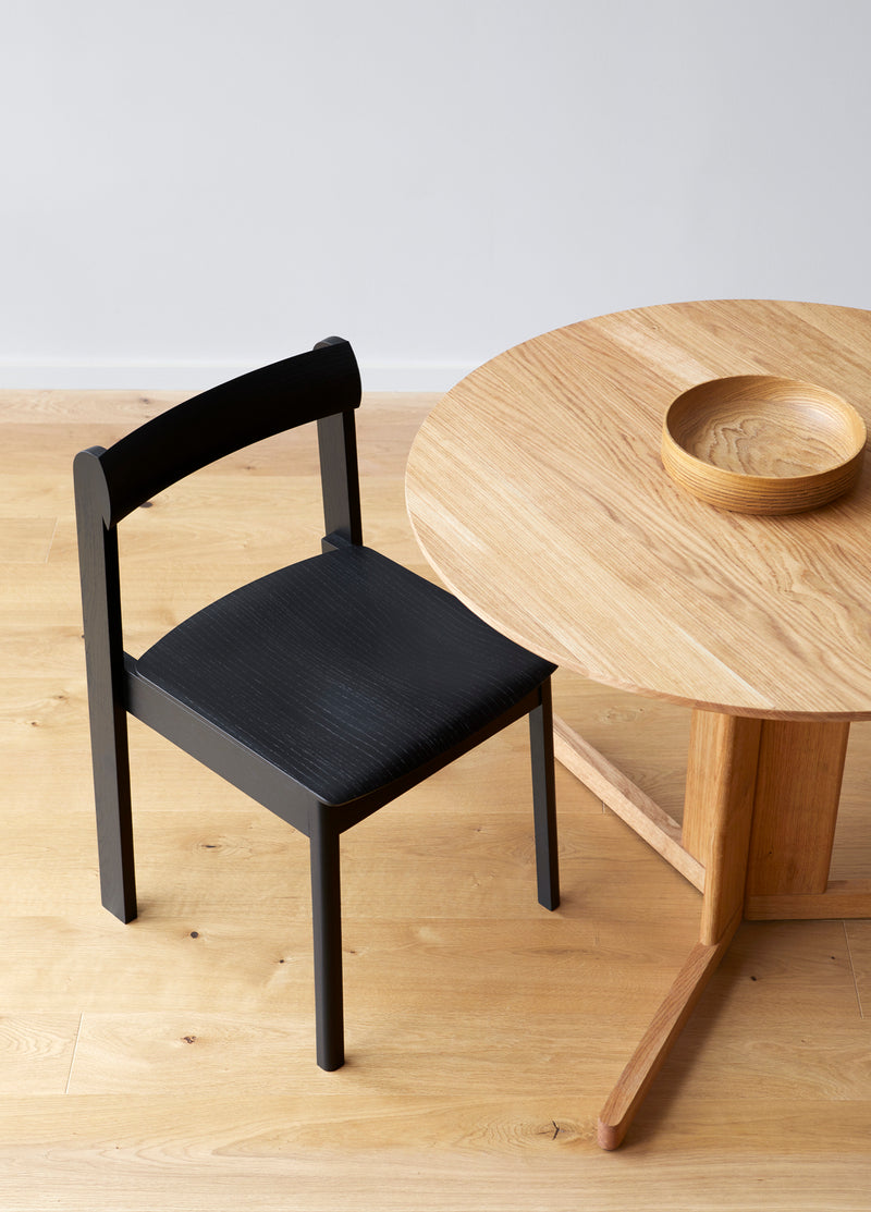Table de diner Trefoil Ø65 — Chêne