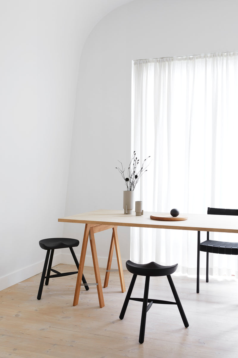 Tabouret Shoemaker 49 — Hêtre noir
