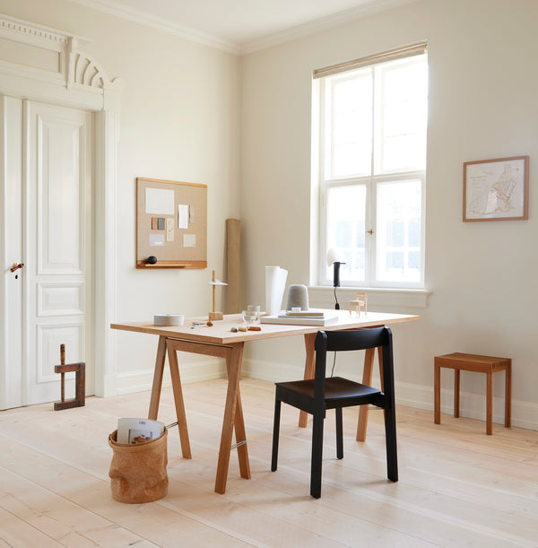 Tabouret Lightweight — Chêne
