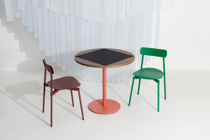 Chaise Fromme — Rouge-brun