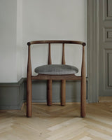 Chaise Bukowski — Walnut w. Osborne & Little Carnavon Cacao Stone