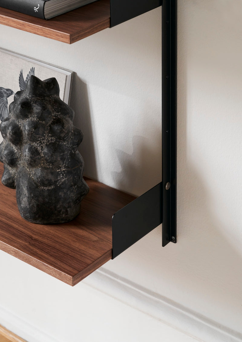 Etagère Wall 900 — Walnut / Black