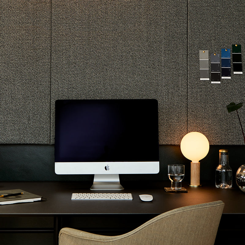 Lampe de table Knuckle - sphere IV — Chêne