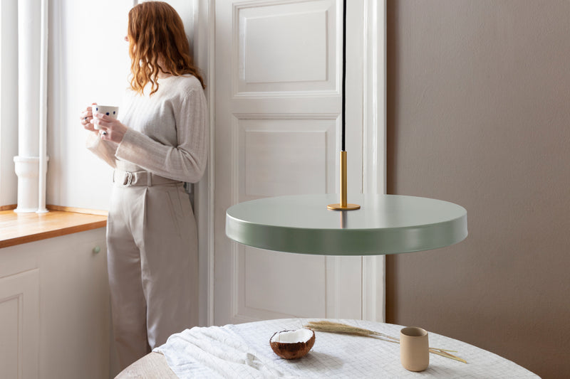 Suspension Asteria - brass — Nuance olive