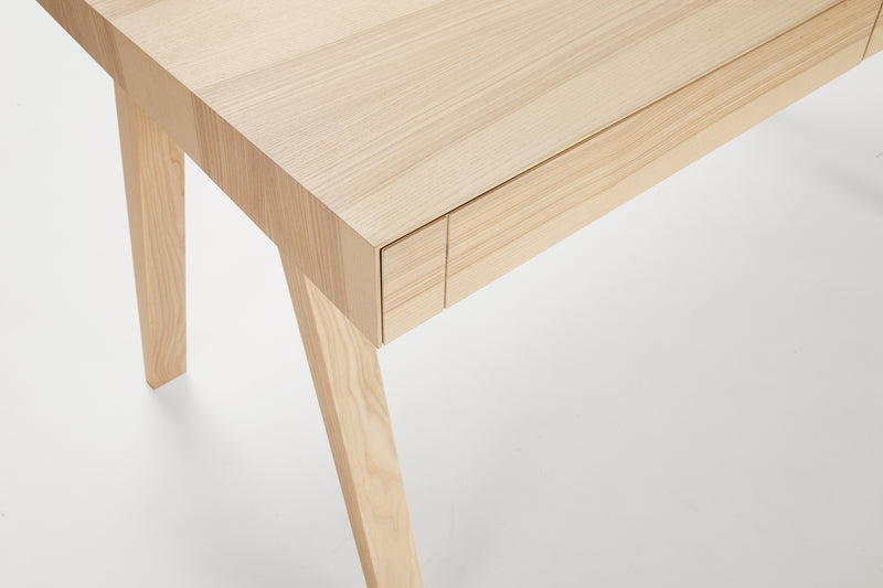 Bureau 4.9 Grand — Frêne naturel